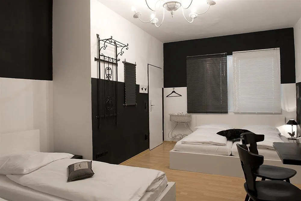 Hotel Achterbahn München